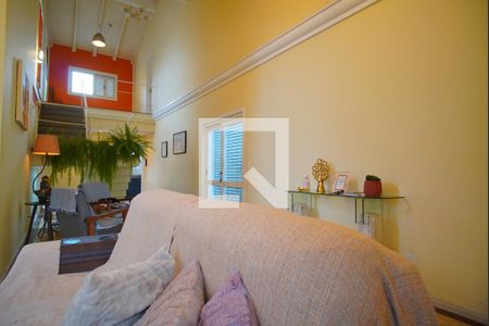 Sala de casa à venda com 4 quartos, 168m² em Jardim Itu, Porto Alegre