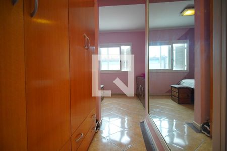 Quarto Suíte de casa à venda com 4 quartos, 168m² em Jardim Itu, Porto Alegre