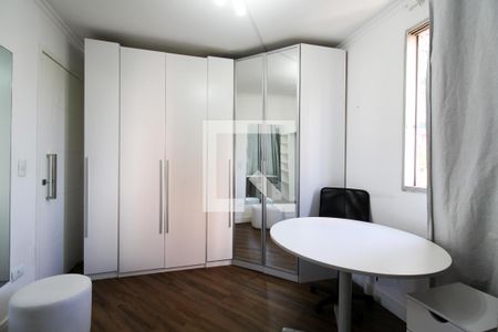 Apartamento para alugar com 117m², 3 quartos e 1 vagaQuarto 1 - Closet 
