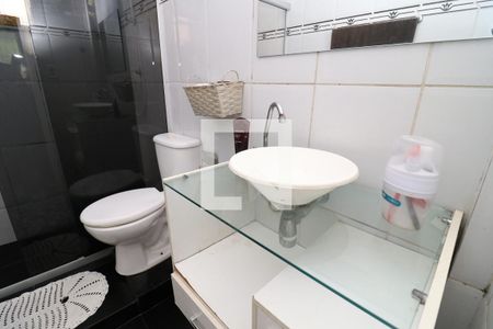 Apartamento à venda com 60m², 2 quartos e sem vagaBanheiro