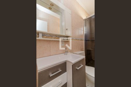 Banheiro de apartamento para alugar com 1 quarto, 45m² em Vila Nova, Porto Alegre