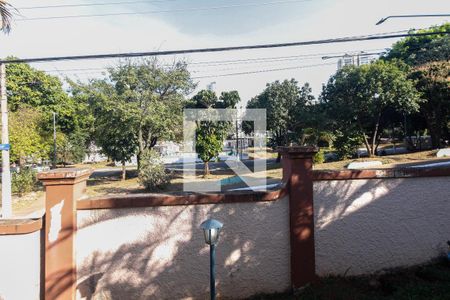 Casa à venda com 345m², 3 quartos e 2 vagasVista Quarto 2