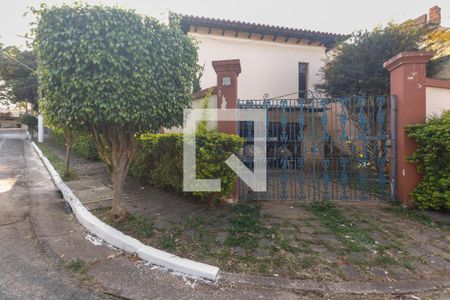 Casa à venda com 345m², 3 quartos e 2 vagasFachada 