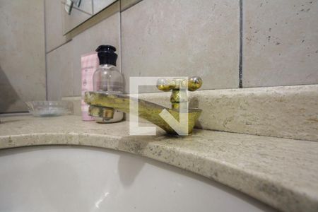 Banheiro  de casa à venda com 3 quartos, 345m² em Vila Fernandes, São Paulo