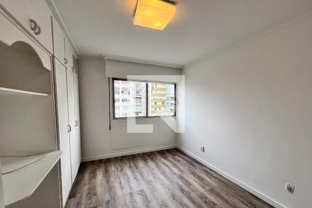 Apartamento à venda com 120m², 3 quartos e 1 vagaQuarto 2