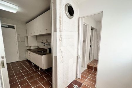 Apartamento à venda com 120m², 3 quartos e 1 vagaÁrea de Serviço