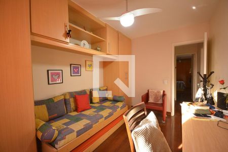 Apartamento à venda com 120m², 2 quartos e 1 vagaQuarto 