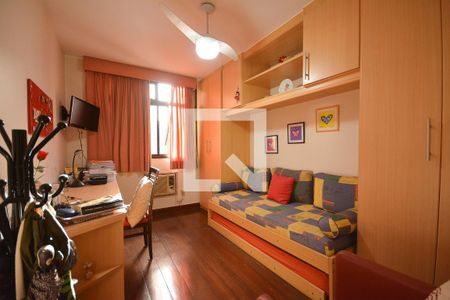 Apartamento à venda com 120m², 2 quartos e 1 vagaQuarto 