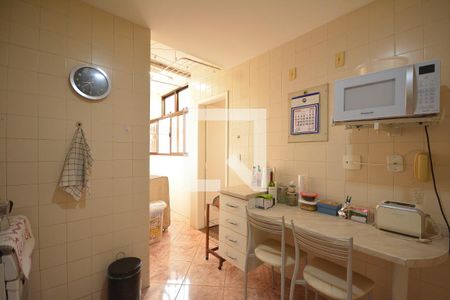 Apartamento à venda com 120m², 2 quartos e 1 vagaCozinha