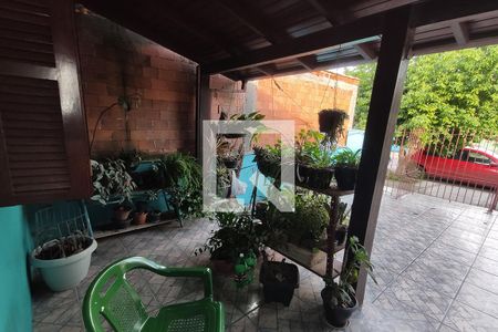 Casa à venda com 90m², 3 quartos e 1 vaga Casa à venda com 90m², 3 quartos e 1 vagaVaranda