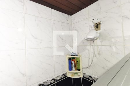 Casa à venda com 90m², 3 quartos e 1 vaga Casa à venda com 90m², 3 quartos e 1 vagaBanheiro