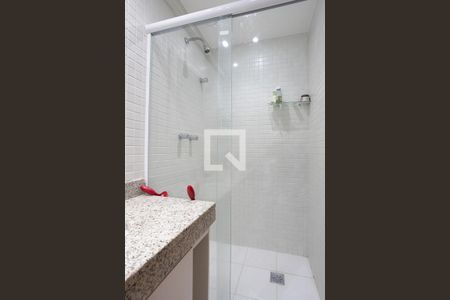 Apartamento para alugar com 72m², 2 quartos e 2 vagas Apartamento para alugar com 72m², 2 quartos e 2 vagasBanheiro do Quarto 2