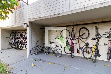 Apartamento à venda com 51m², 2 quartos e 1 vaga Apartamento à venda com 51m², 2 quartos e 1 vagaBicicletário