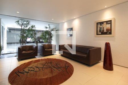 Apartamento para alugar com 111m², 3 quartos e 1 vagaHall