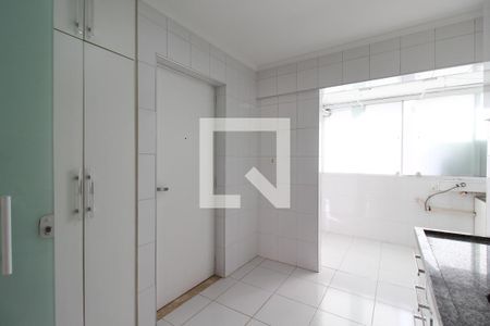 Apartamento para alugar com 111m², 3 quartos e 1 vagaCozinha 