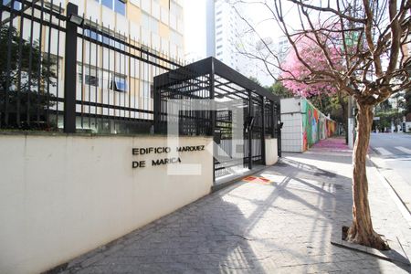 Apartamento para alugar com 111m², 3 quartos e 1 vagaFachada