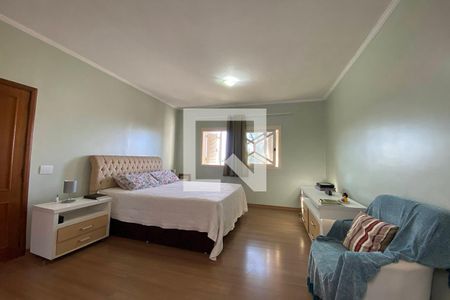 Casa para alugar com 445m², 5 quartos e 6 vagasQuarto 4 - Suíte