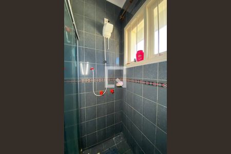 Casa para alugar com 445m², 5 quartos e 6 vagasBox do Banheiro Social