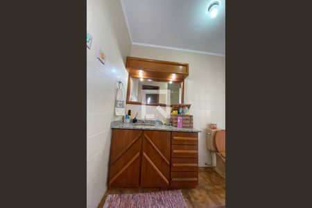 Casa para alugar com 445m², 5 quartos e 6 vagasBanheiro