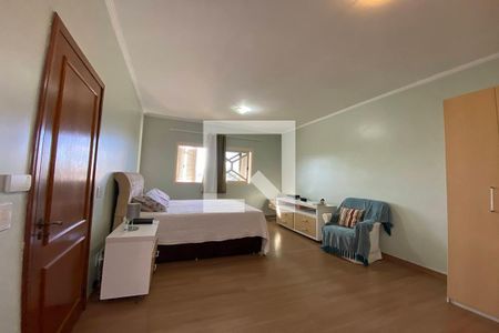 Casa para alugar com 445m², 5 quartos e 6 vagasQuarto 4 - Suíte