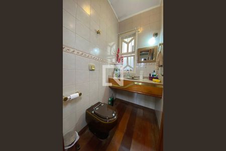 Casa para alugar com 445m², 5 quartos e 6 vagasLavabo