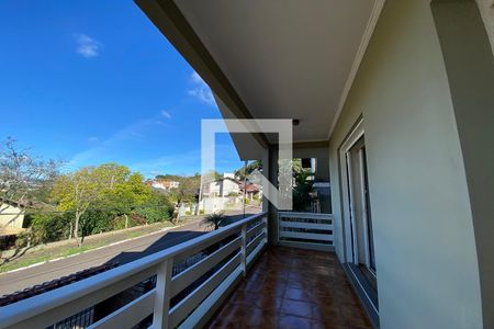 Casa para alugar com 445m², 5 quartos e 6 vagasSacada da Sala de Estar 2