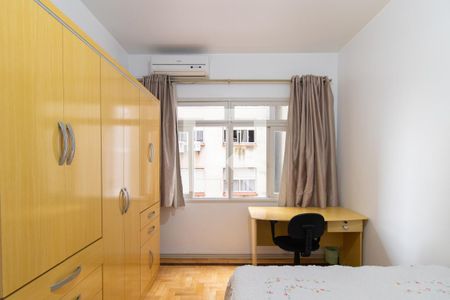 Quarto 2 de apartamento à venda com 2 quartos, 75m² em Centro Histórico, Porto Alegre