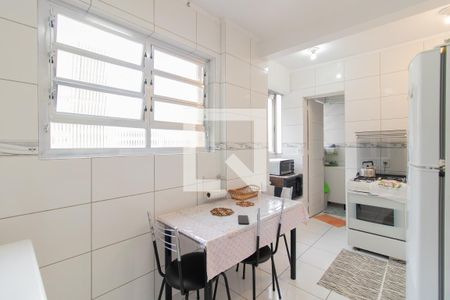 Apartamento à venda com 75m², 2 quartos e sem vagaCozinha