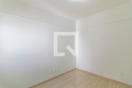 Casa à venda com 240m², 3 quartos e 5 vagas Casa à venda com 240m², 3 quartos e 5 vagasQuarto 2