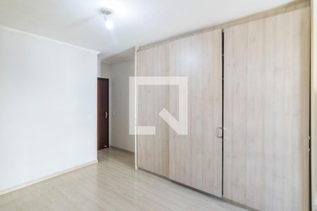 Casa à venda com 240m², 3 quartos e 5 vagas Casa à venda com 240m², 3 quartos e 5 vagasQuarto 1 Suite
