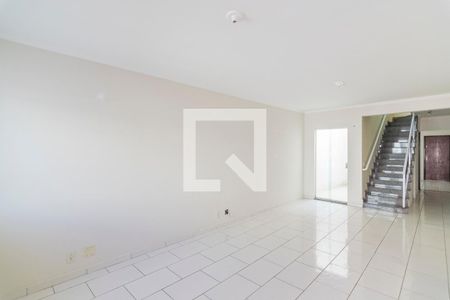 Sala de casa à venda com 3 quartos, 240m² em Vila Alice, Santo André