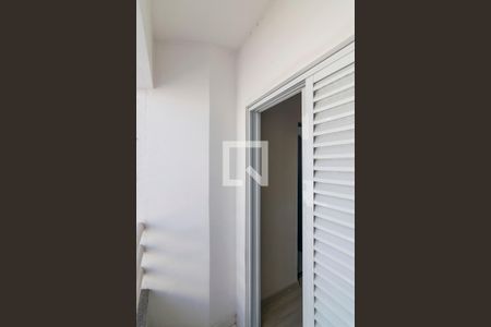 Casa à venda com 240m², 3 quartos e 5 vagas Casa à venda com 240m², 3 quartos e 5 vagasVaranda da Suite