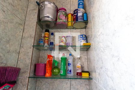 Detalhe da área de serviço de apartamento para alugar com 1 quarto, 68m² em Cidade Ocian, Praia Grande