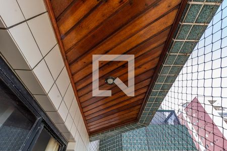 Detalhe da sacada da sala de apartamento para alugar com 1 quarto, 68m² em Cidade Ocian, Praia Grande