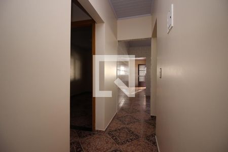 Corredor de casa à venda com 3 quartos, 140m² em Recanto das Emas, Brasília