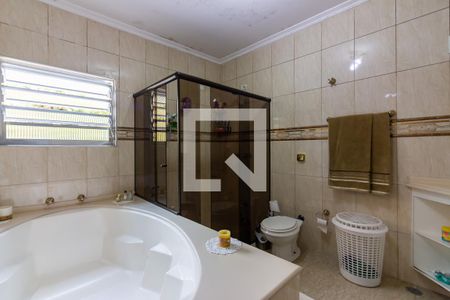 Casa à venda com 400m², 2 quartos e 2 vagas Casa à venda com 400m², 2 quartos e 2 vagasBanheiro da Suíte 2