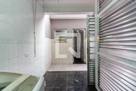 Casa à venda com 400m², 2 quartos e 2 vagas Casa à venda com 400m², 2 quartos e 2 vagasÁrea de Serviço