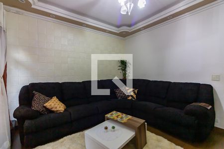 Casa à venda com 400m², 2 quartos e 2 vagas Casa à venda com 400m², 2 quartos e 2 vagasSala