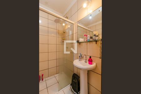 Casa à venda com 80m², 2 quartos e 2 vagasBanheiro