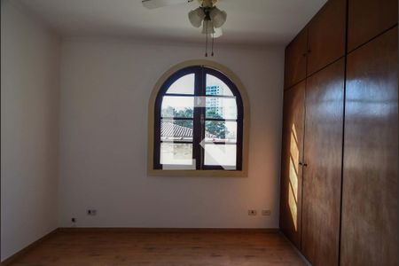 Casa à venda com 150m², 3 quartos e 2 vagasQuarto 03