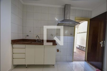 Casa à venda com 150m², 3 quartos e 2 vagasCozinha