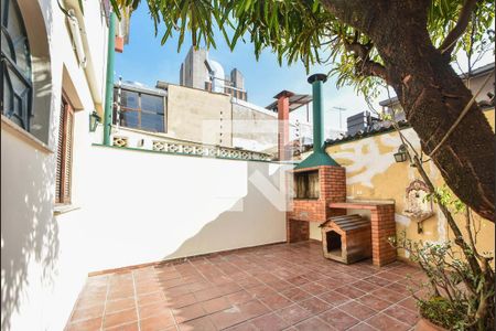 Casa à venda com 150m², 3 quartos e 2 vagasChurrasqueira Churrasqueira