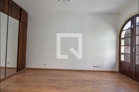 Casa à venda com 150m², 3 quartos e 2 vagasSuíte 01