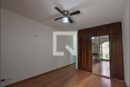 Casa à venda com 150m², 3 quartos e 2 vagasSuíte 01