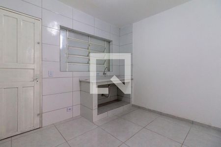 Casa para alugar com 100m², 2 quartos e 1 vagaCozinha