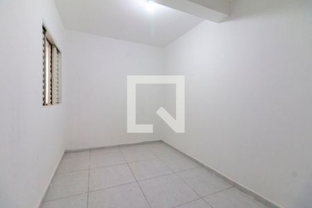 Quarto 1 de casa para alugar com 2 quartos, 100m² em Jardim Itapemirim, São Paulo