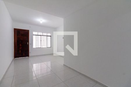 Sala de casa para alugar com 2 quartos, 100m² em Jardim Itapemirim, São Paulo