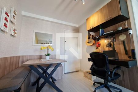 Apartamento à venda com 70m², 2 quartos e 1 vagaSala 