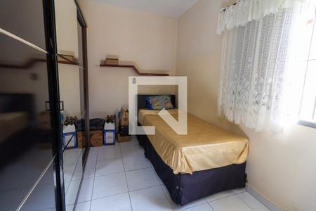 Casa à venda com 318m², 4 quartos e 4 vagasQuarto 2