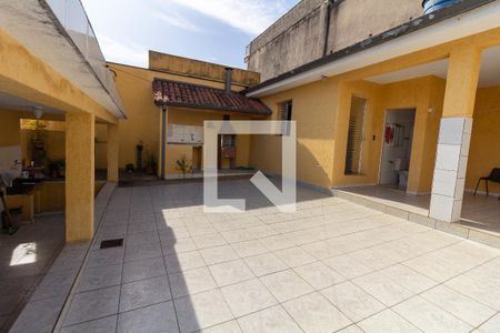 Casa à venda com 318m², 4 quartos e 4 vagasQuintal